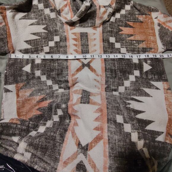 Billa Bong Womens Hoodie Size Small Tie Waist Beige Aztec print Beach Bum - Picture 6 of 6